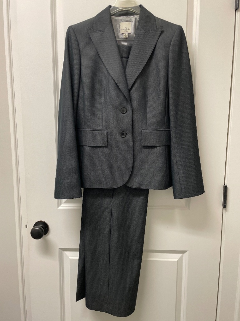 Anne Klein Pant Suit 8/10 Charcoal Black Striped Jacket Wide Leg Pant Set